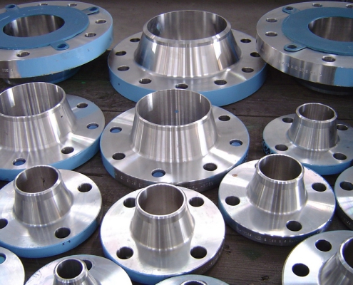 Flanges & Fasteners